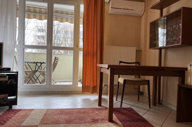 Location meublée appartement 3 pièces 64 m² à Meylan (38240), 1 290 €