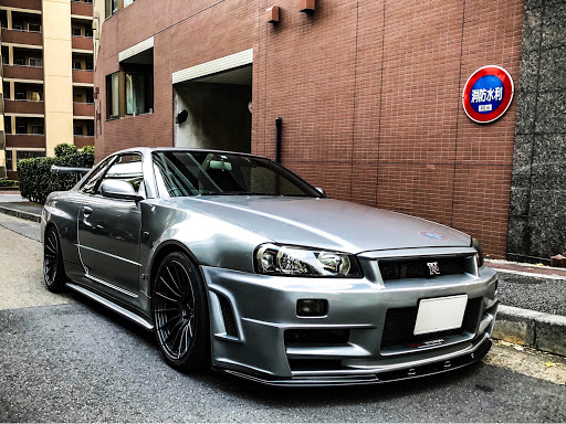 スカイラインgt R R34のz Tuneフェンダー ツノ生えた チリ合わせ大変に関するカスタム メンテナンスの投稿画像 車のカスタム情報はcartune