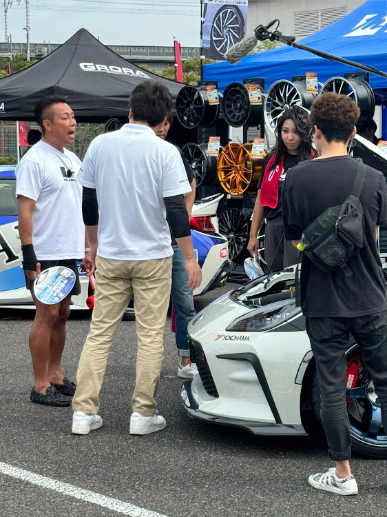 ハリアーのハリアー80系・9月も終わりますね・秋の全国交通安全運動・洗車・イベントに関するカスタム事例の投稿画像2枚目