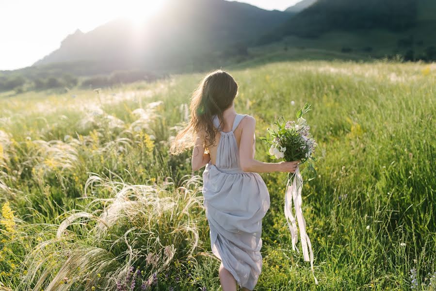 Wedding photographer Zlata Vlasova (zlatavlasova). Photo of 5 July 2017