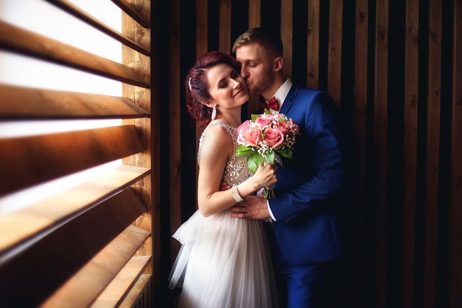 Wedding photographer Vitaliy Pestov (qwasder). Photo of 10 September 2018