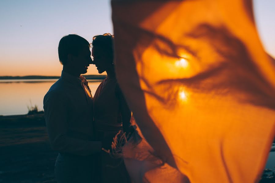 Fotógrafo de bodas Dasha Tebenikhina (tebenik). Foto del 19 de mayo 2016