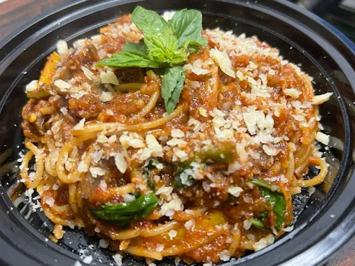 Spaghetti With Arrabbiata Sauce