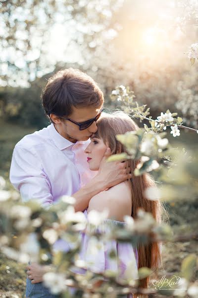 Wedding photographer Aleksandra Vlasova (vlasova). Photo of 28 May 2017