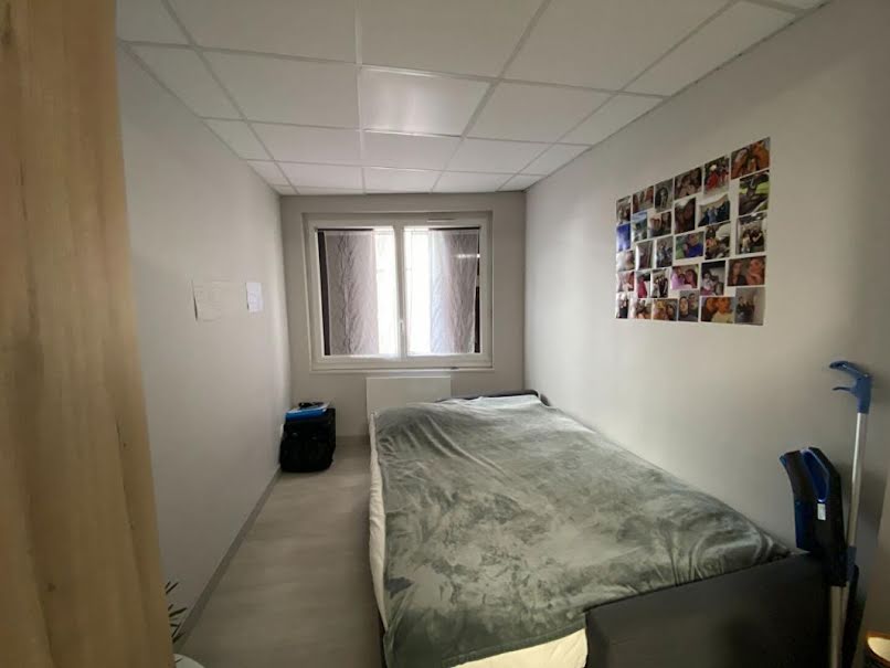 Location  appartement 1 pièce 22 m² à Castres (81100), 295 €