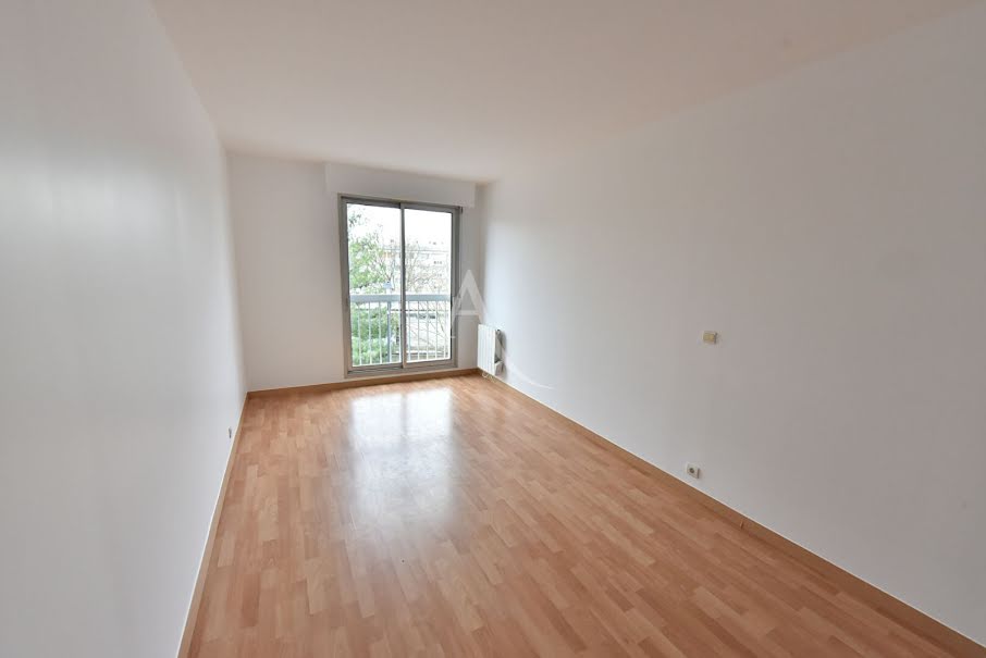 Location  appartement 4 pièces 91.48 m² à Fontenay-aux-Roses (92260), 1 854 €