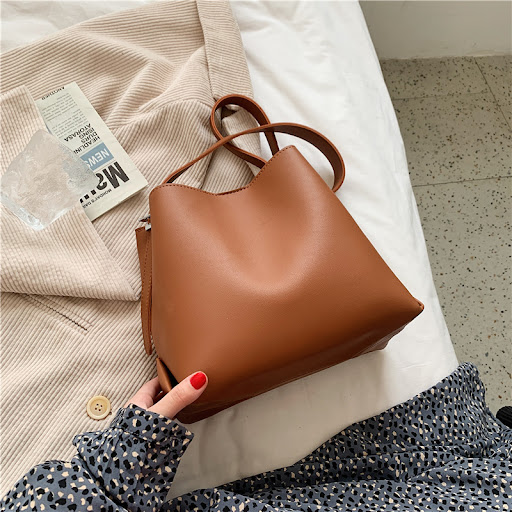 Title 7, Fashion Messenger Bag Shoulder Bucket Style wit...