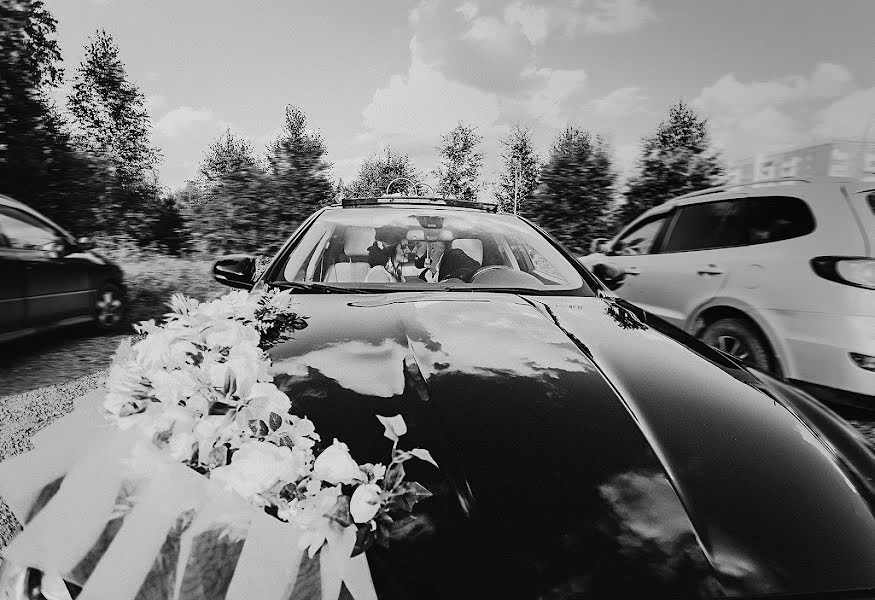 Fotografo di matrimoni Yuliya Buga (nikakim). Foto del 27 settembre 2018