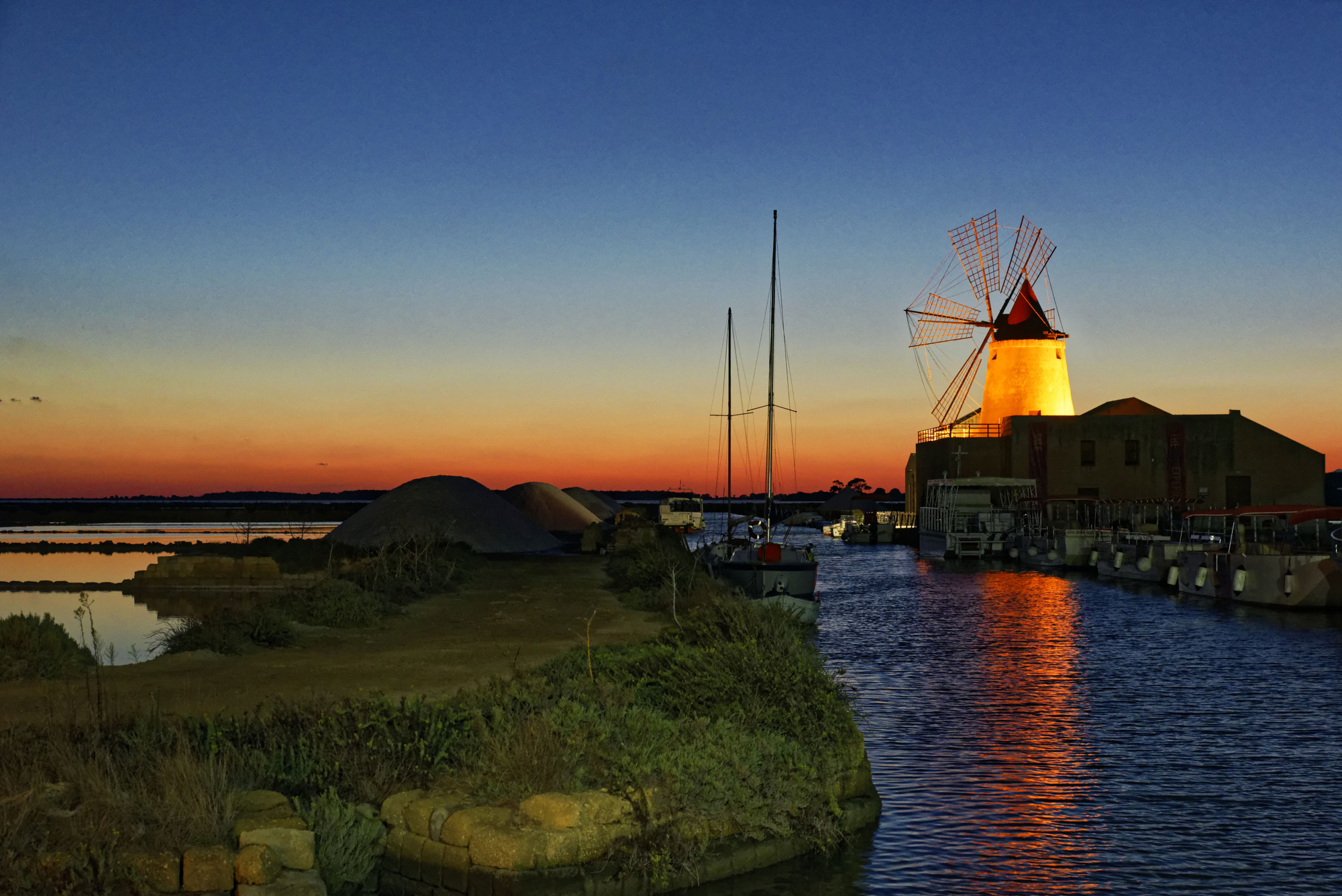 Saline al Tramonto di Yasis