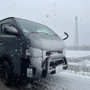 ハイエースバン KDH205V