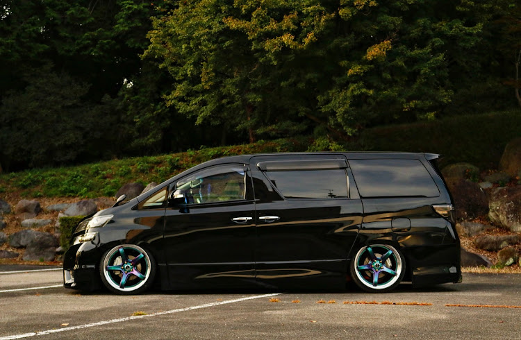 ヴェルファイアのairforcesuspension・workwheelsjapan・エアサス・さようならに関するカスタム事例の投稿画像8枚目
