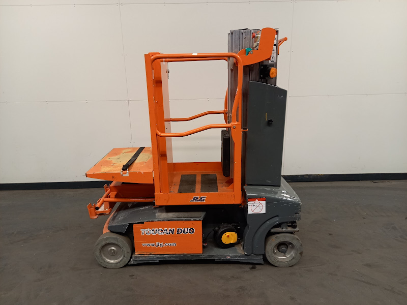 Picture of a JLG TOUCAN DUO