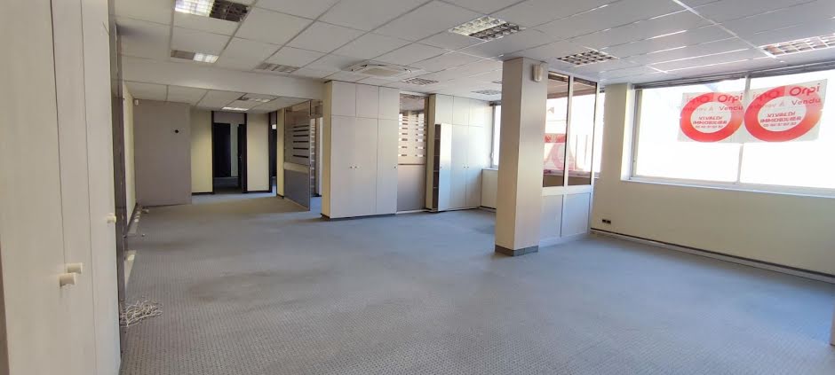 Vente locaux professionnels  290 m² à Tarbes (65000), 192 600 €