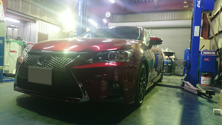 CTのLexus ct200h・バンパー交換完了・スピンドルグリルに関するカスタム事例の投稿画像4枚目