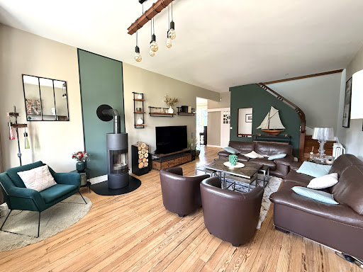 Villa avec piscine et jardin 4