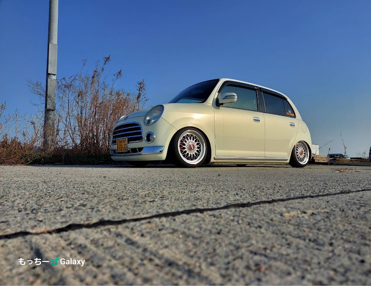 ミラジーノのBBSWHEELS・生脚・丁度いい車高・純ベタ派・オッさん撮影会に関するカスタム事例の投稿画像1枚目