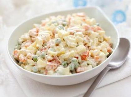 Russian Salad (Salad Olivier)