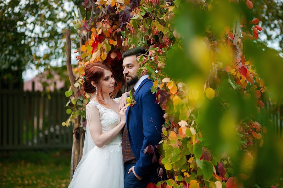 Wedding photographer Oleg Sverchkov (sverchkovoleg). Photo of 16 September 2019