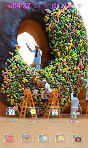 Miniature People Donut Theme