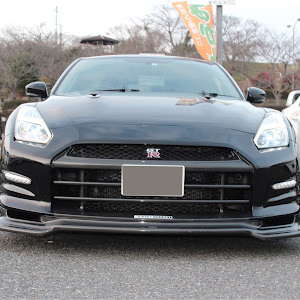 NISSAN GT-R R35