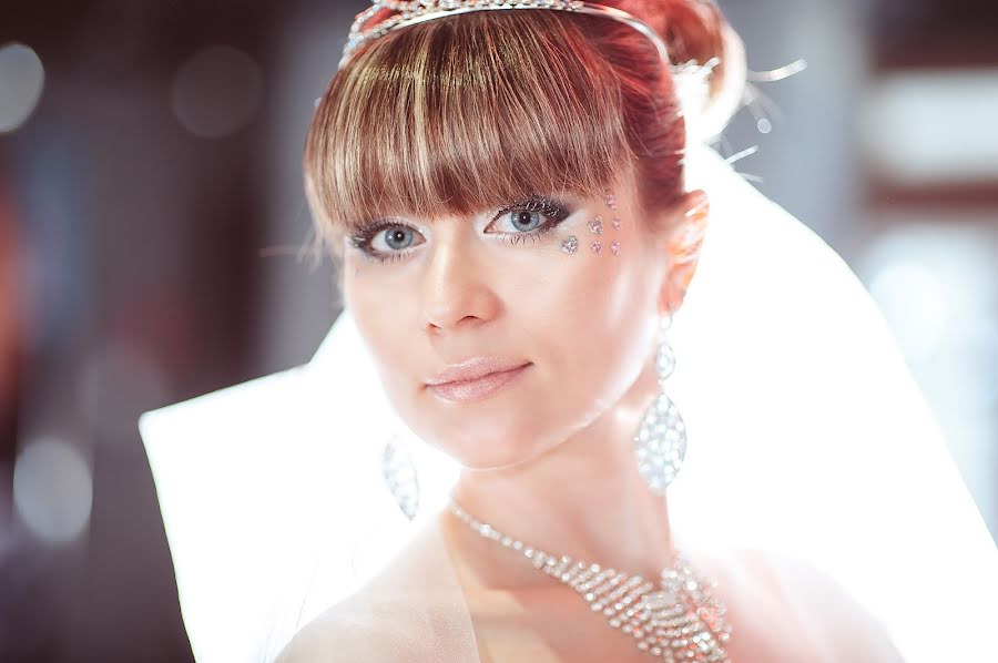 Wedding photographer Tatyana Nezhinskaya (tatiii). Photo of 24 June 2014