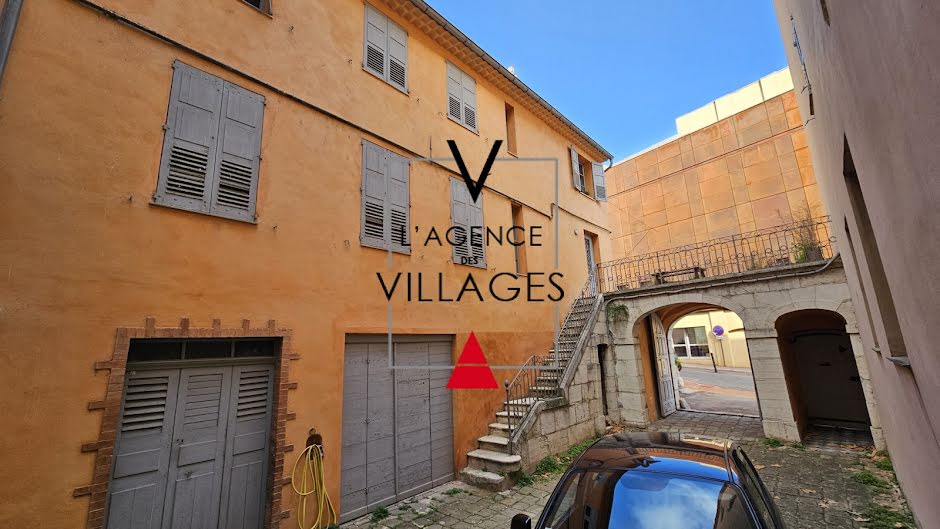 Vente appartement 3 pièces 79.6 m² à Grasse (06130), 123 000 €