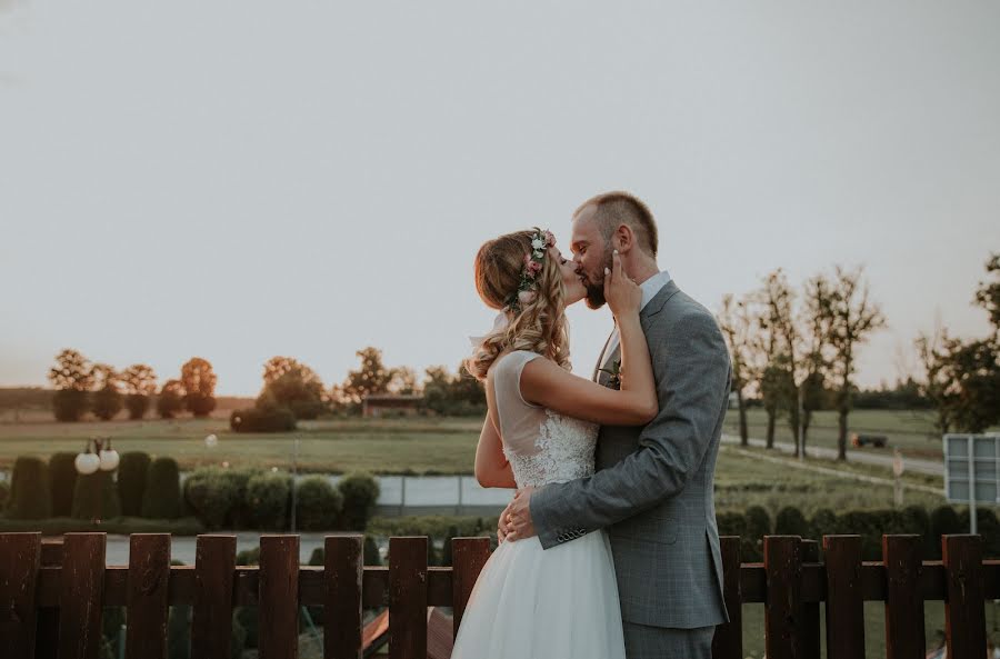 Fotógrafo de casamento Paulina Cieślak (paulinacieslak). Foto de 13 de fevereiro 2020