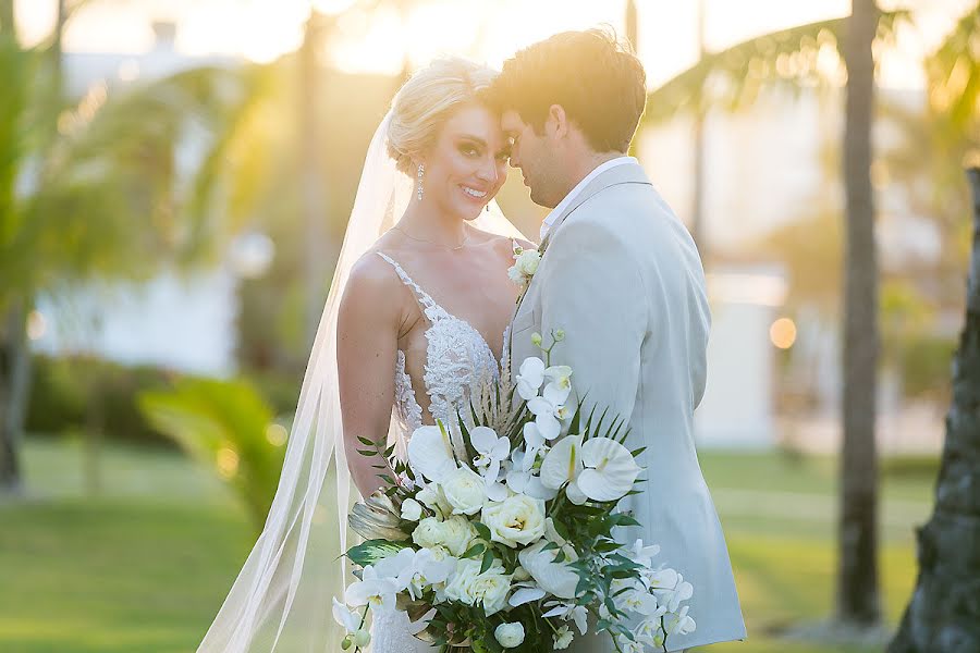 Fotógrafo de casamento Julia Eskin (yulia62). Foto de 5 de julho 2022