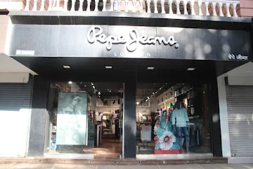 Pepe Jeans photo 