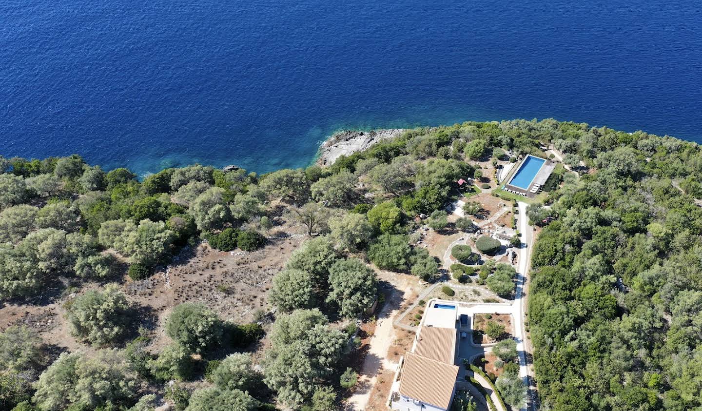 Villa with garden and terrace Lefkada