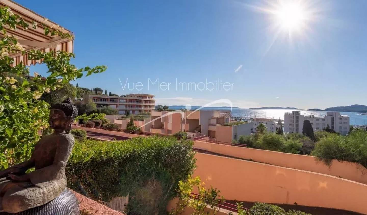 Apartment with terrace Le Lavandou