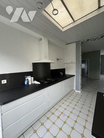 Vente maison 4 pièces 101.85 m² à Amiens (80000), 263 500 €