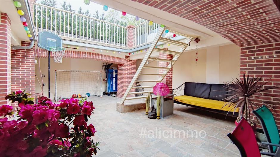 Vente maison 6 pièces 300 m² à Sézanne (51120), 399 000 €