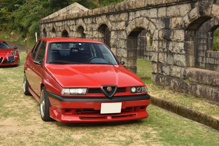 155の車写活・アルファロメオ・カメ活練習・カメ活千本ノック・秋の気配に関するカスタム事例の投稿画像2枚目