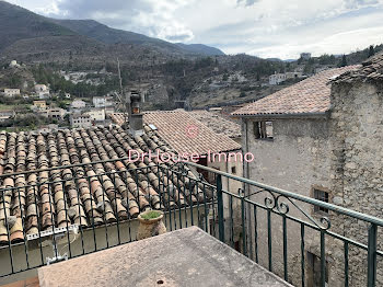 maison à Entrevaux (04)