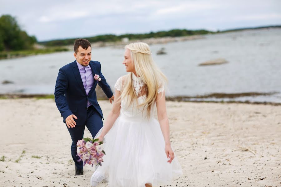 Fotógrafo de bodas Kseniya Shabanova (snajpersha). Foto del 18 de septiembre 2018