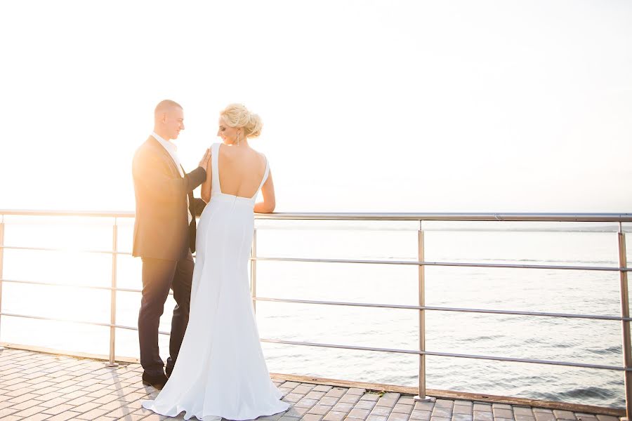 Fotógrafo de casamento Alena Kin (photokin). Foto de 24 de novembro 2017