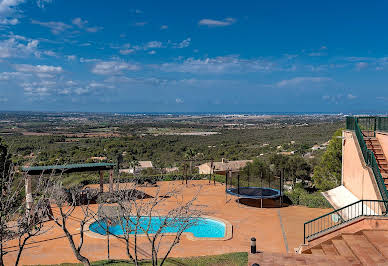 Villa with pool and terrace 2