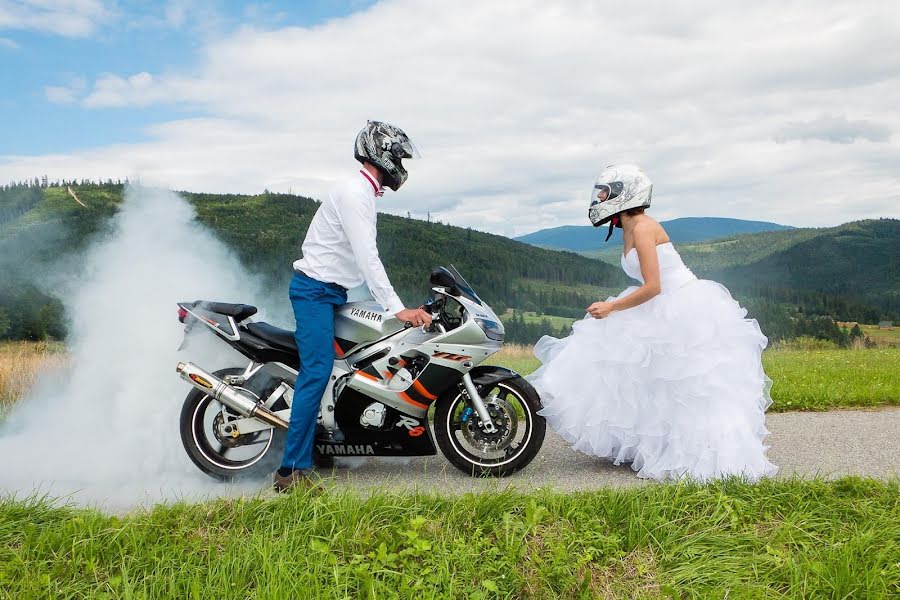 Fotógrafo de bodas Paweł Płonka (pawelplonka). Foto del 25 de febrero 2020