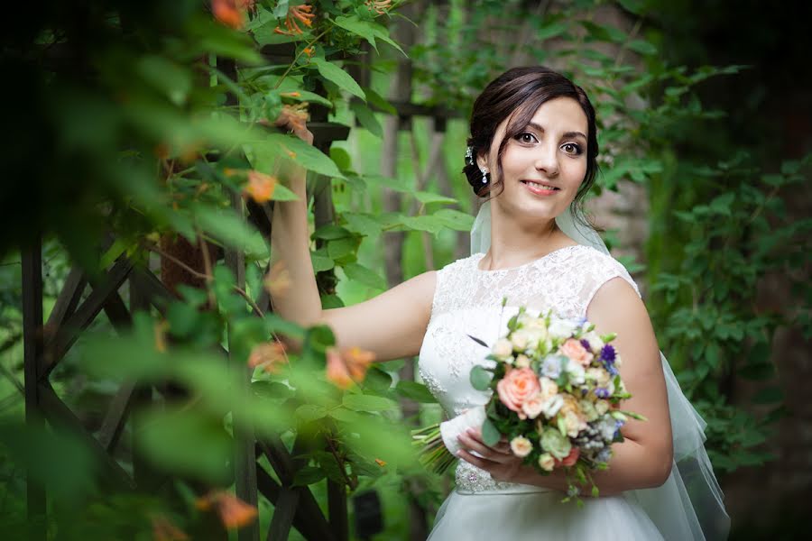 Fotografo di matrimoni Olga Blinova (bkstudio). Foto del 7 giugno 2014