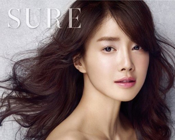 Lee Si Young for M.A.C