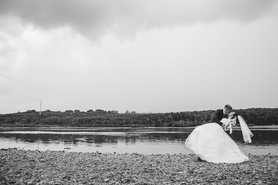 Fotograf ślubny Maksim Dedyukhin (photomaxnk). Zdjęcie z 6 marca 2022