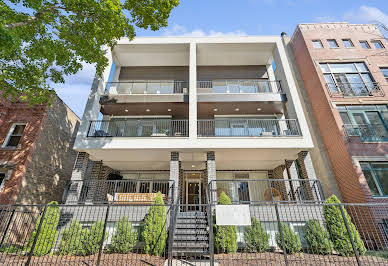 Apartment with terrace 16