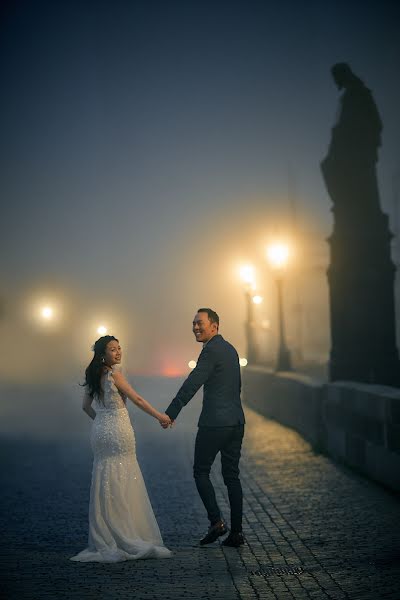 Fotógrafo de casamento Kurt Vinion (vinion). Foto de 18 de fevereiro 2023