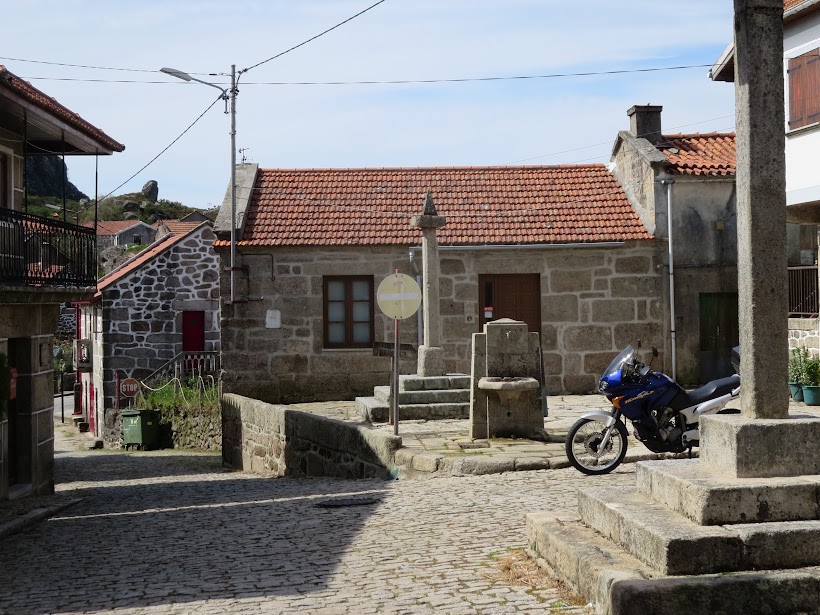 Um canto do Parque Nacional da Peneda-Gerês Ib2OtgVVkoifobwud73bNefA_-RYcsVShkpq3bvVM9Bd8uv-RuIiDwZ3NcyoinVL-5lwOi-v7vkzufK3bJ5EGKba4bq6qNMeBkemHU4YZj_ibyEMWrsHFyVe2po2YPSmbaXAWBtRKBm40QOQDFgvlOMiqHbzXOxYkCN1VvFfY_wr-rbZtiz19WNHckk63I54Ad1aZ2jgXS1HDgluSuIx4E3TK8E52Jze_-PcKmtuEpaW_gGagnX4s3FaXVo94ahSiQMUI3JRKmu01FeWYaza_z_ncgWjnD0Yg3N2HHqX3w4Awo6xvpYh1WWSXY0bHPjYphWi-C6QLp9FEPrJdaFKoRJShX3eUpTx3f1NW12tAc3vtQVrUaBpyC9iW7QXHVoYQuSazXrGdhqh1ZXQgjeAlbzoIPliTTZlqdeiyhavlUmWeqYbsvfen0CKsEbff7Y8uHs-tX1ROFkWoZjk1mkGycogdL8m-rbhf1ZnNwFR0SIhoN1gs_99QgqpG0V0VnSYxFASttmvmDSlo-wiOQYERaoBR1bs945wnBzoWnFTyoggyv19TLGTZb6ld31bQS6qBzgYdcC_y5P4iBCuu6qZ6NKCMMMFg_k=w820-h615-no