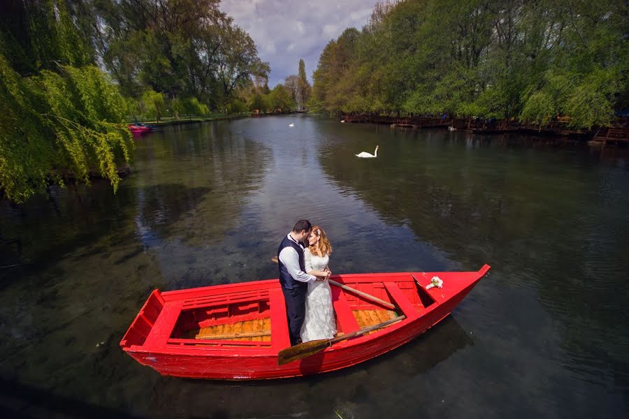 Fotografo di matrimoni Flor Abazi (florabazi). Foto del 29 giugno 2017