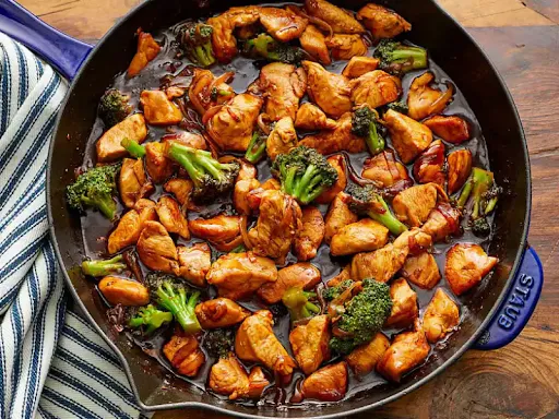 Chicken & Broccoli In Hoisin Gravy