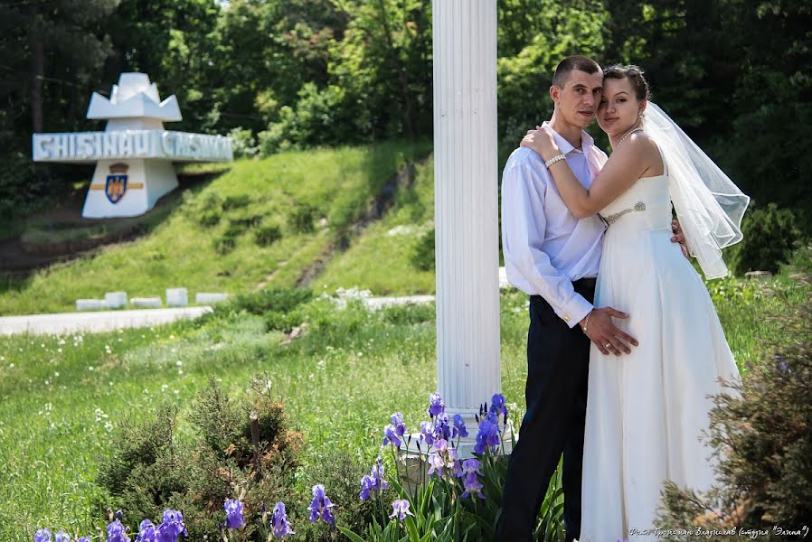 Hochzeitsfotograf Vladislav Groysman (studioelina). Foto vom 24. Mai 2013