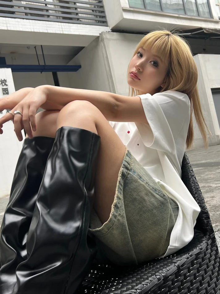 Pantalon Large Jambes Larges Coupe Slim Droit Confort et Élégance pour Femme Look Moderne et Aisance Idéal pour Toutes les Situations