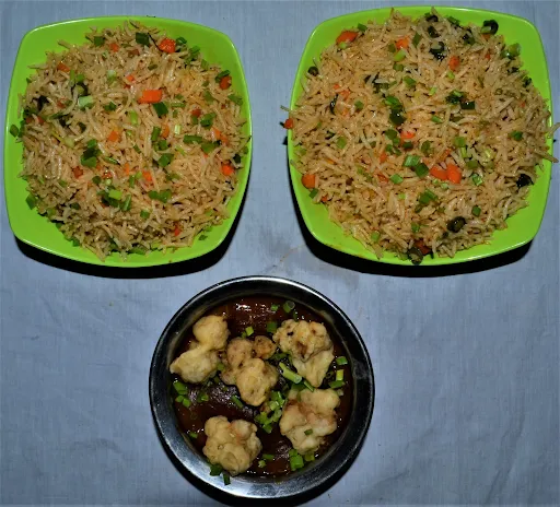 2 Veg Fried Rice With Gobi Manchurian